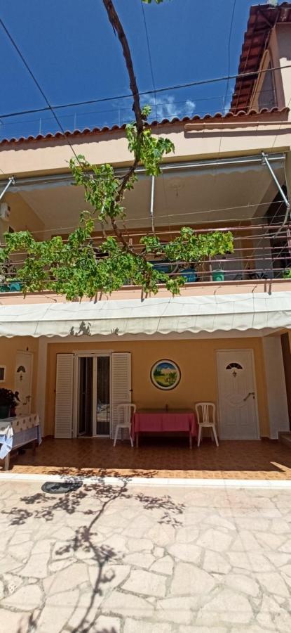 Villa Family Bitri Piqeras المظهر الخارجي الصورة