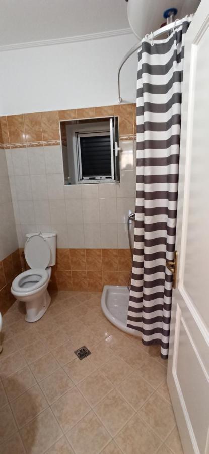 Villa Family Bitri Piqeras المظهر الخارجي الصورة