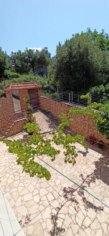 Villa Family Bitri Piqeras المظهر الخارجي الصورة