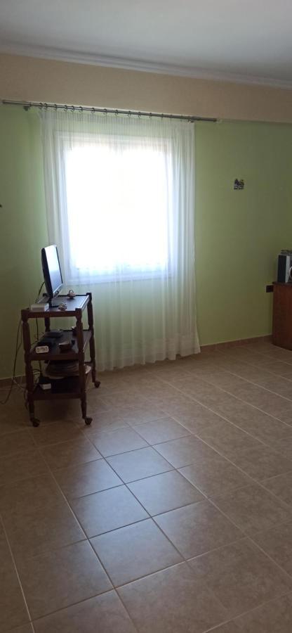Villa Family Bitri Piqeras المظهر الخارجي الصورة